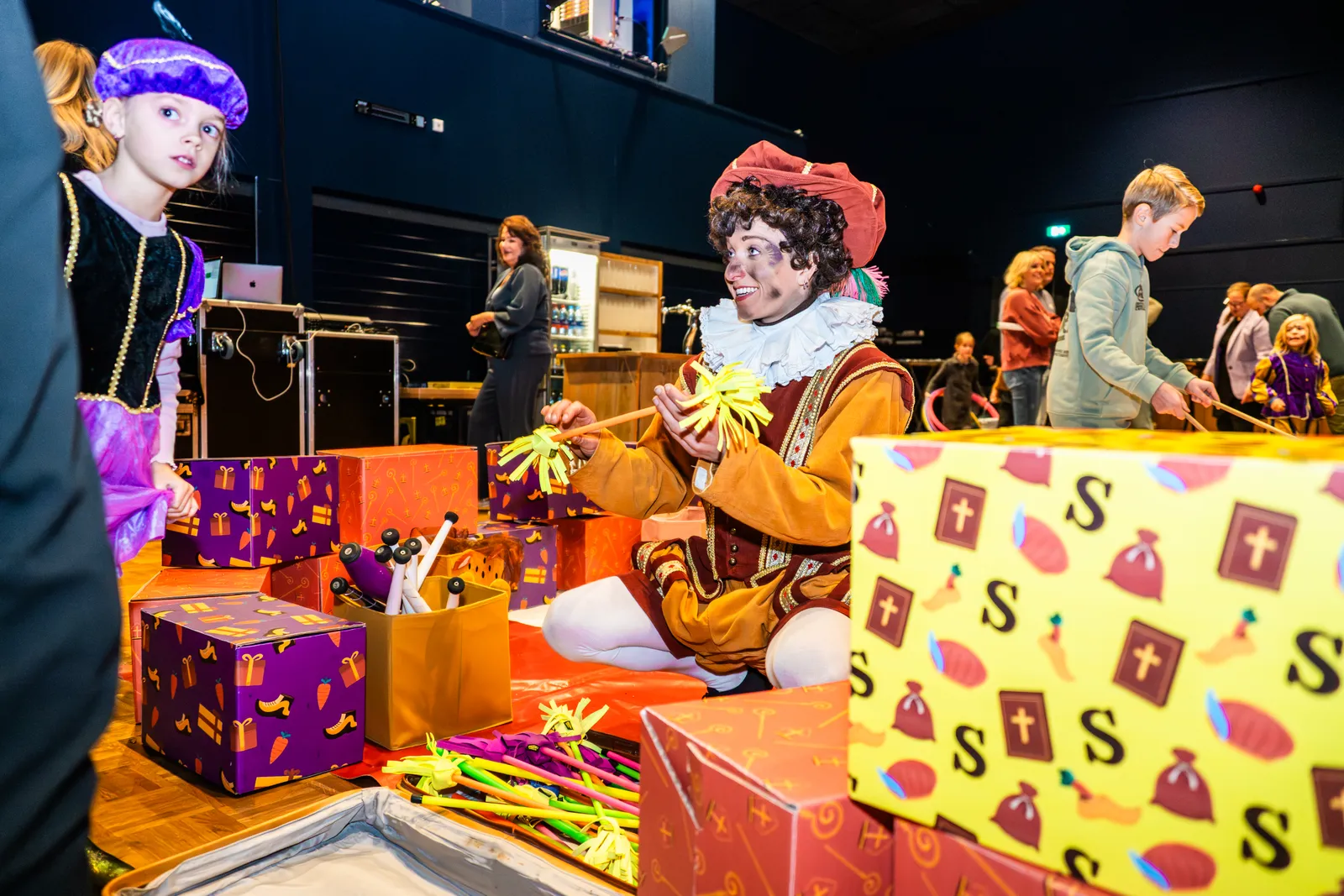Circus van de Sint — zelf circuskunsten leren met de Pieten