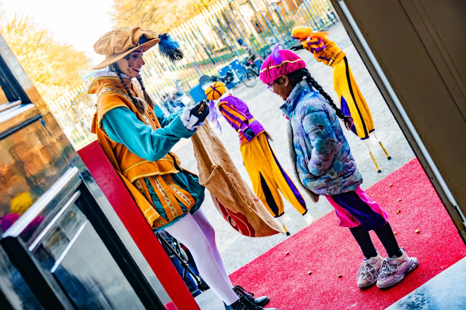 Stelten Pieten — reuzenpieten op je Sinterklaasfeest